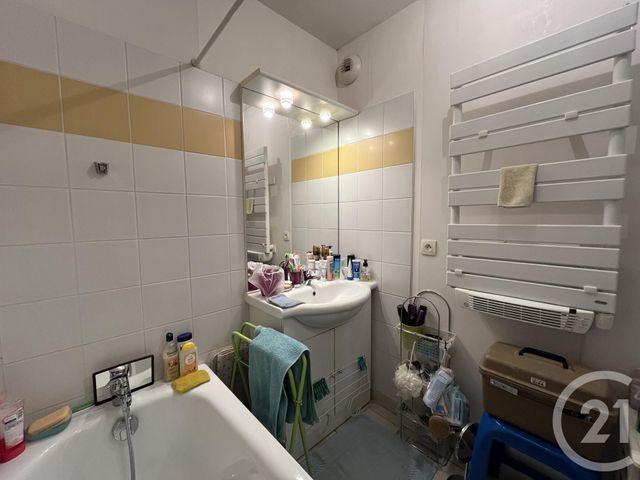 Appartement F2 à vendre - 2 pièces - 46.36 m2 - GRAULHET - 81 - MIDI-PYRENEES - Century 21 Lapérouse