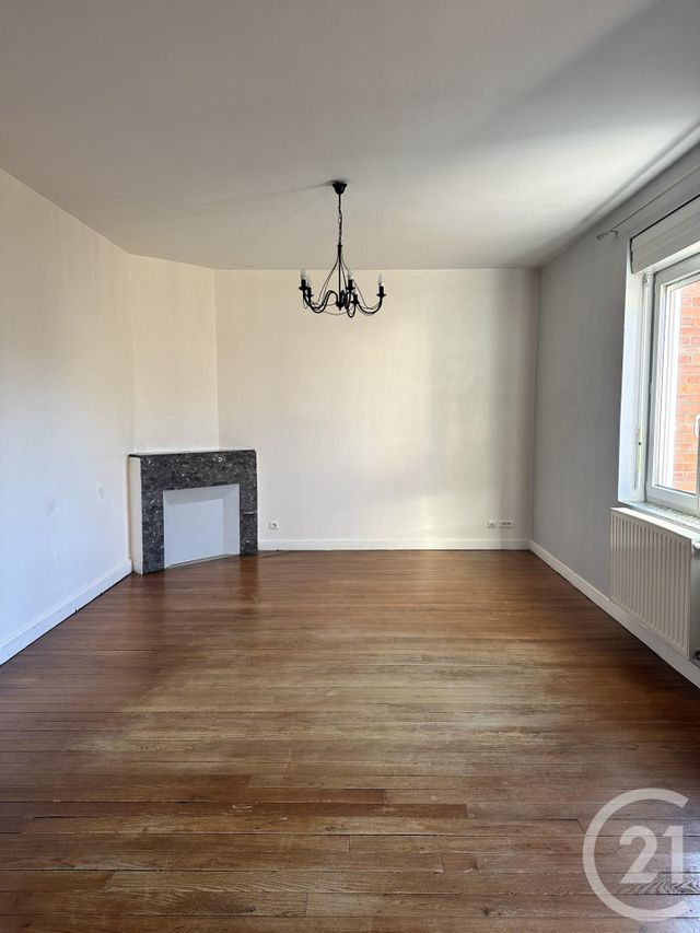 Appartement T3 à louer - 3 pièces - 78.0 m2 - BLAYE LES MINES - 81 - MIDI-PYRENEES - Century 21 Lapérouse