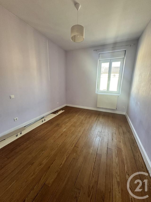 Appartement T3 à louer - 3 pièces - 78.0 m2 - BLAYE LES MINES - 81 - MIDI-PYRENEES - Century 21 Lapérouse