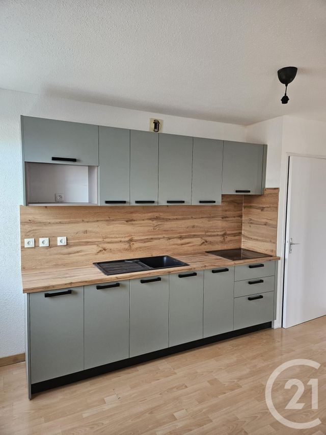 Appartement T2 à louer - 2 pièces - 42.0 m2 - DENAT - 81 - MIDI-PYRENEES - Century 21 Lapérouse