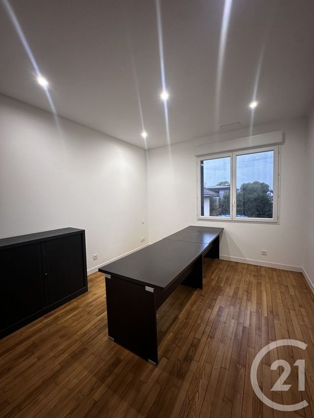 commerce à louer - 94.96 m2 - LESCURE D ALBIGEOIS - 81 - MIDI-PYRENEES - Century 21 Lapérouse