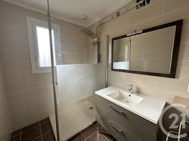 maison à louer - 4 pièces - 85.04 m2 - PUYGOUZON - 81 - MIDI-PYRENEES - Century 21 Lapérouse