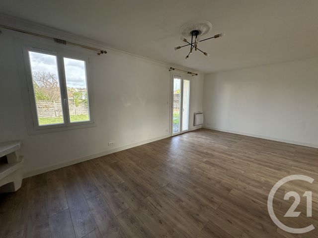 maison à louer - 4 pièces - 85.04 m2 - PUYGOUZON - 81 - MIDI-PYRENEES - Century 21 Lapérouse