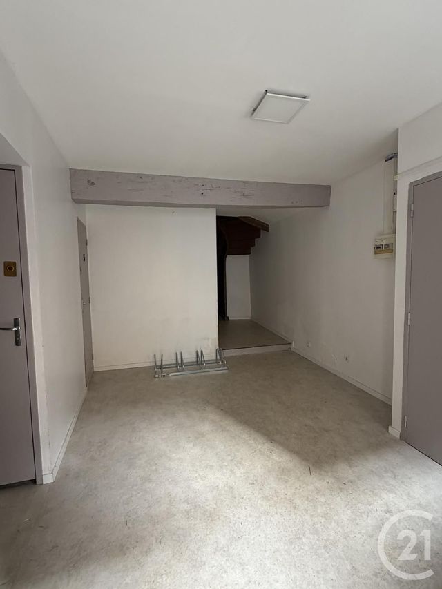 Appartement T1 à louer - 1 pièce - 26.06 m2 - CORDES SUR CIEL - 81 - MIDI-PYRENEES - Century 21 Lapérouse