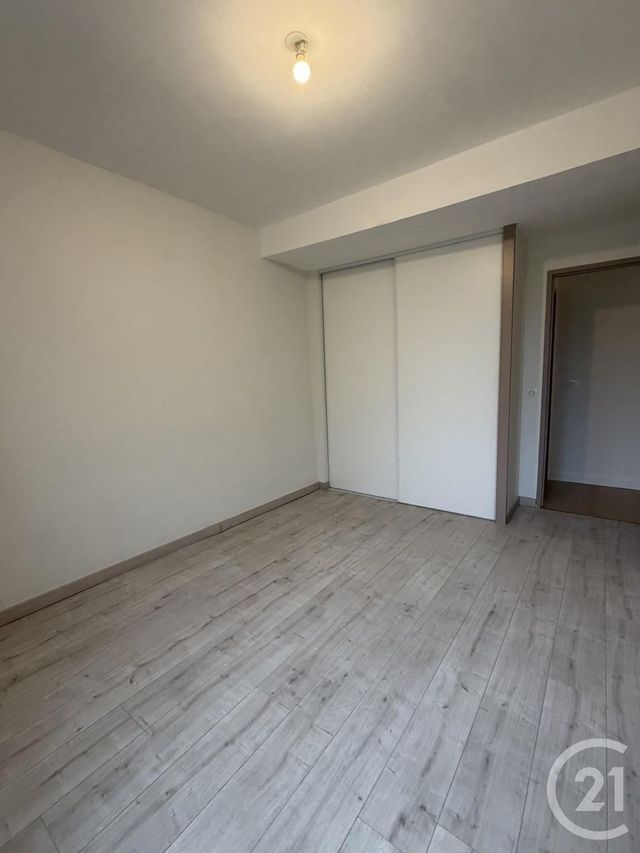 Appartement T4 à louer - 4 pièces - 142.62 m2 - ST JUERY - 81 - MIDI-PYRENEES - Century 21 Lapérouse