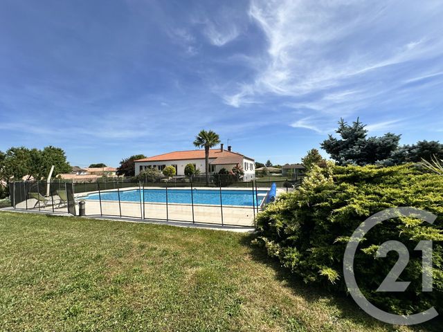 maison à vendre - 8 pièces - 212.22 m2 - LESCURE D ALBIGEOIS - 81 - MIDI-PYRENEES - Century 21 Lapérouse
