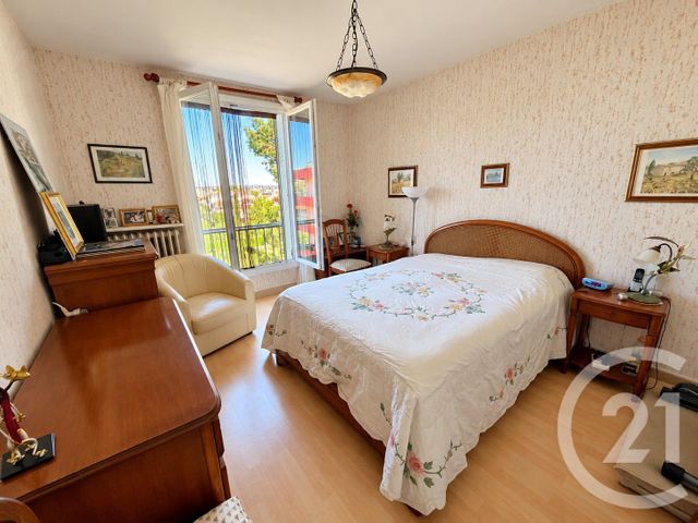Appartement F4 à vendre - 4 pièces - 76.31 m2 - ALBI - 81 - MIDI-PYRENEES - Century 21 Lapérouse