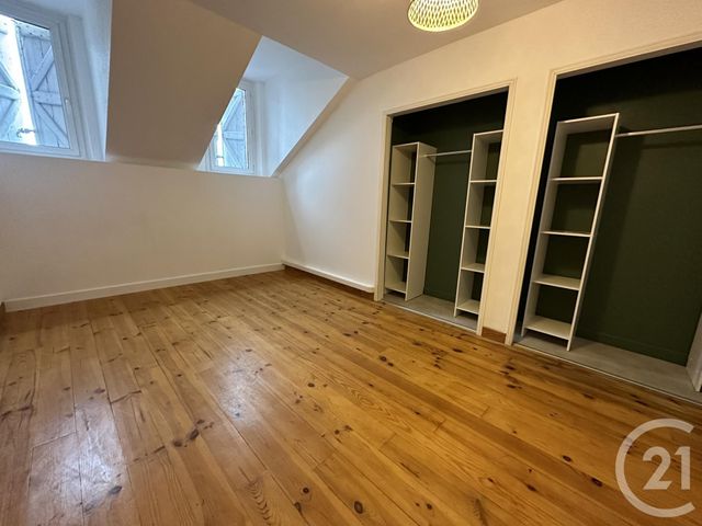 Appartement T2 à louer - 2 pièces - 60.0 m2 - GAILLAC - 81 - MIDI-PYRENEES - Century 21 Lapérouse